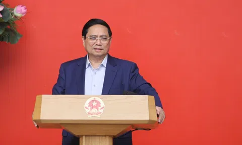 Thủ tướng: Tiết kiệm 10% chi thường xuyên, dành thêm nguồn lực cho những dự án lớn