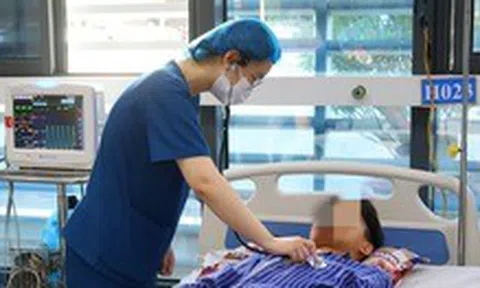 Cứu sống 4 người trong gia đình bị ngộ độc do ăn nấm rừng
