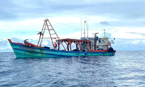 Siết chặt kiểm tra, tăng cường chốt chặn buôn lậu, gian lận thương mại vùng biên