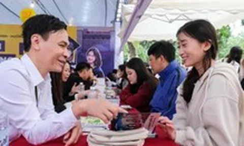Trường bỏ xét tuyển khối C trước thi tốt nghiệp 20 ngày, gần nửa triệu thí sinh bị 'đánh úp'