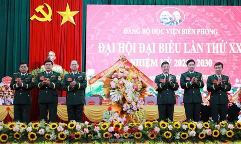 Đại tá Nguyễn Xuân Bách tiếp tục giữ chức Bí thư Đảng ủy Học viện Biên phòng