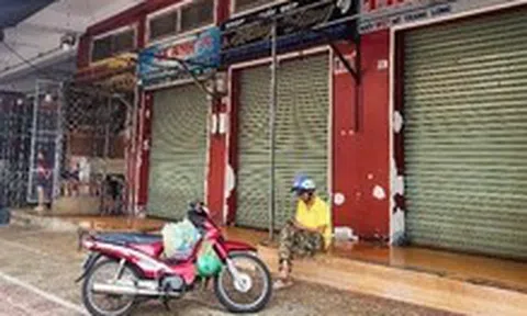 Nhiều ki ốt ở chợ trung tâm Buôn Ma Thuột bất ngờ đóng cửa