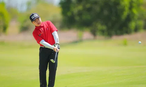 Nguyễn Quốc Bảo Huy vô địch giải golf trẻ Singapore
