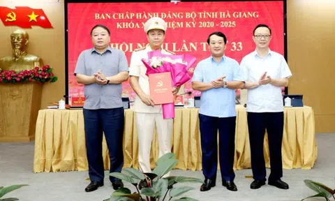 Công bố quyết định của Ban Bí thư về công tác cán bộ ở 4 tỉnh