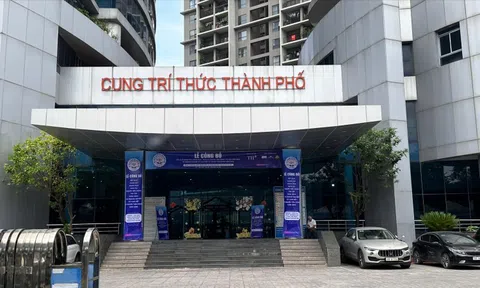 Hà Nội 'tìm đầu ra' gần 300 trụ sở dôi dư