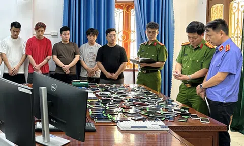 Triệt phá đường dây dụ dỗ học sinh, sinh viên mua bán hàng nghìn tài khoản ngân hàng