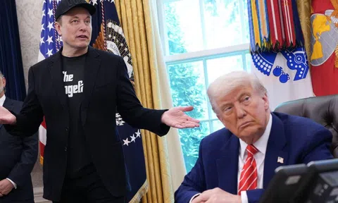Khó lường giá cổ phiếu sau ồn ào giữa ông Trump và Elon Musk
