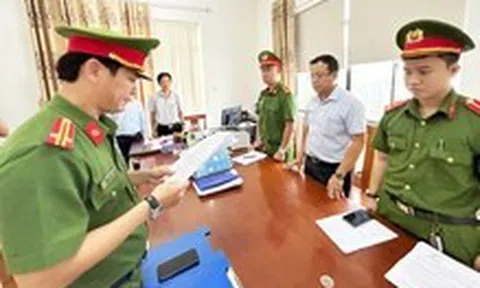 Bắt nguyên trưởng phòng bồi thường Trung tâm Phát triển quỹ đất TP Tam Kỳ