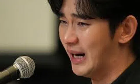 Kim Soo Hyun lật ngược tình thế
