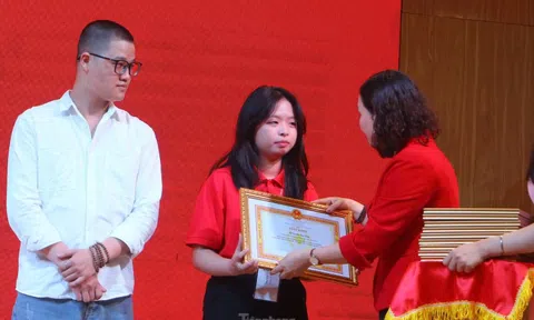 Nhiều bạn trẻ Gen Z được vinh danh người hiến máu tiêu biểu năm 2025