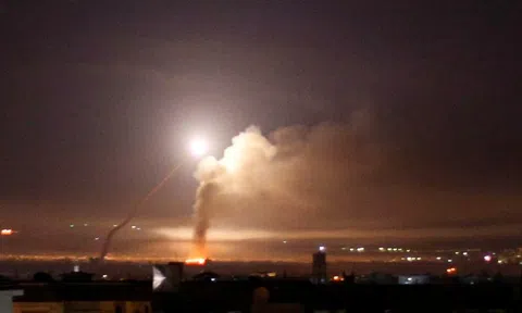 Bộ Ngoại giao khuyến cáo công dân Việt Nam không đến Israel và Iran