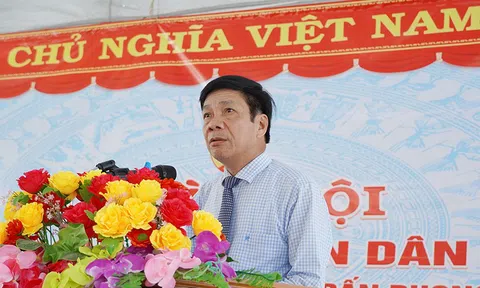 Quảng Bình: 2 uỷ viên Thường vụ và nhiều trưởng, phó ngành cấp tỉnh xin nghỉ hưu trước tuổi