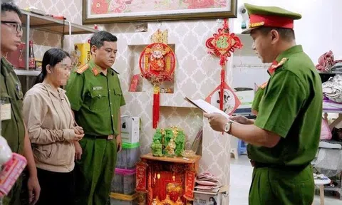 Bắt người phụ nữ thu lợi 'khủng' từ livestream bán hàng nhưng không nộp thuế