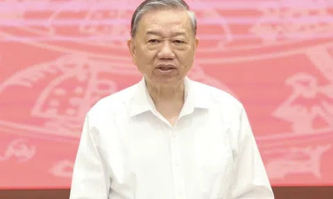 Tổng Bí thư: Hà Nội cần 'không né tránh khuyết điểm, mổ xẻ sâu các điểm nghẽn'