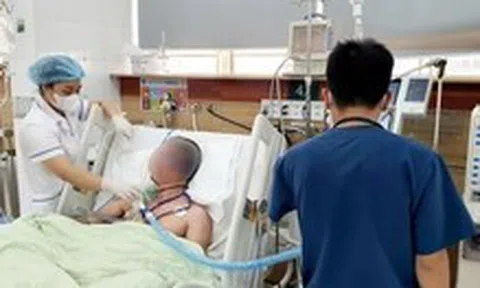 Cồn y tế giả làm nhiều người mù mắt, tổn thương não, tử vong