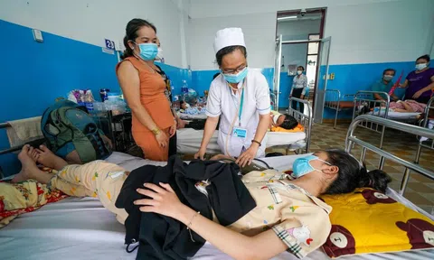 Bệnh sốt xuất huyết tăng vọt ở TPHCM