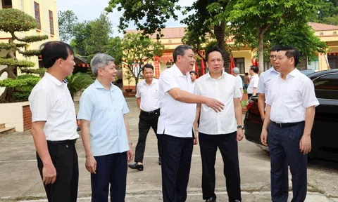 Hà Nội: Không để xảy ra tình trạng người dân đến nộp hồ sơ chỗ này lại chỉ sang chỗ khác