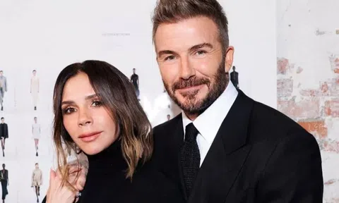 Phản ứng của vợ chồng Beckham khi bị chê