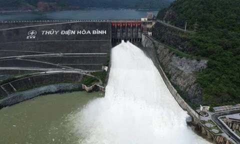 Mưa lớn dồn dập, các hồ chứa vùng núi Bắc Bộ chủ động đón lũ