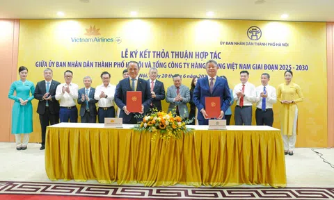 Vietnam Airlines và TP. Hà Nội ký kết thỏa thuận hợp tác