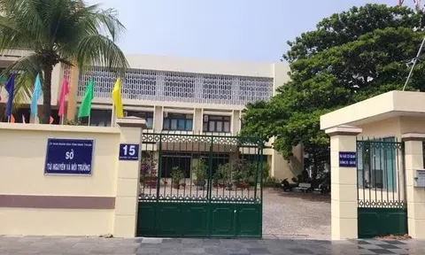 Hai cựu phó giám đốc sở ở Bình Thuận được bố trí làm việc ở văn phòng