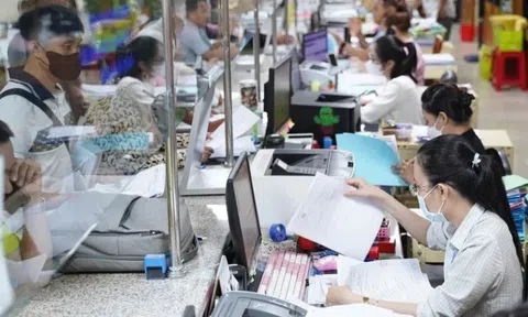Tập trung giải quyết chính sách nghỉ trước tuổi với 4 nhóm cán bộ, công chức