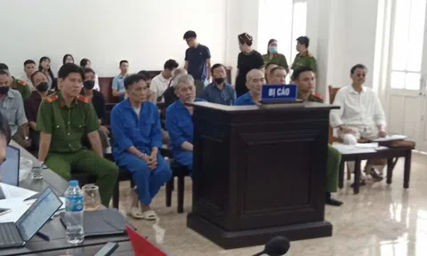 Tuyên án nhóm người dùng xe ba bánh vây bệnh viện, cản trở cấp cứu