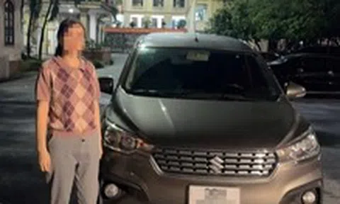 Đi quá nút giao, nữ tài xế 'thản nhiên' lùi xe trên cao tốc