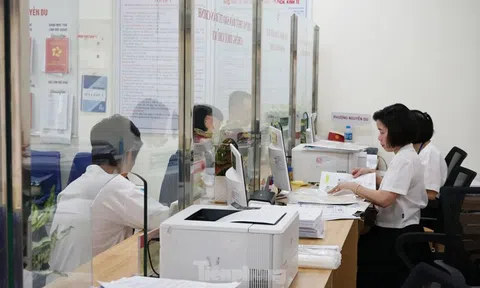 Hà Nội 'chốt hạn' chi trả chế độ cho cán bộ nghỉ việc sau sắp xếp