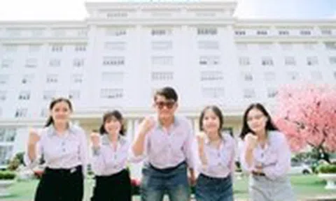 Nhiều sinh viên ngành Ngôn ngữ Đại học Đông Á được doanh nghiệp 'săn đón' sớm