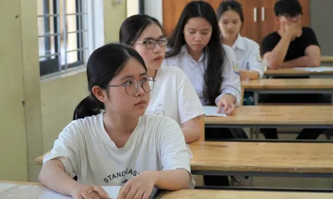 Đề thi tốt nghiệp THPT năm 2025 đổi mới: Muôn cảm xúc trước giờ G