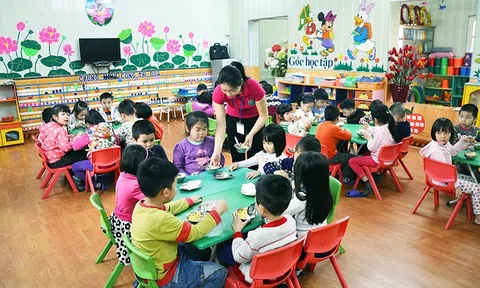 Phổ cập giáo dục mầm non: Nhà nước đảm bảo nguồn lực, xã hội cùng tham gia