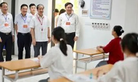 15 thí sinh bị đình chỉ thi trong ngày thi đầu tiên