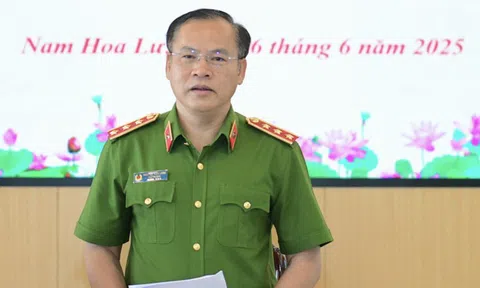 Thứ trưởng Bộ Công an Nguyễn Văn Long kiểm tra Đề án 06 phục vụ chính quyền 2 cấp tại Ninh Bình
