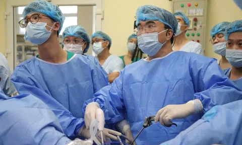 Phẫu thuật không sẹo, hướng đi mới trong điều trị ung thư phụ khoa