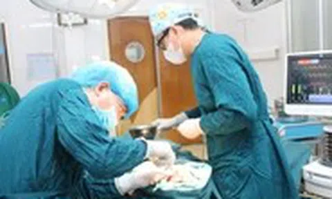 Mảng đen trên da trẻ không chỉ là thẩm mỹ mà còn tiềm ẩn nguy cơ ung thư