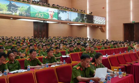 Hà Nội: Hơn 10.000 công an cấp xã tập huấn nghiệp vụ, sẵn sàng cho mô hình chính quyền 2 cấp