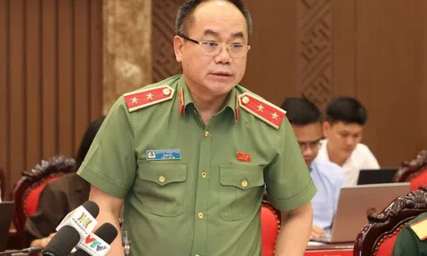 Giám đốc Công an Hà Nội thông tin về vụ tài liệu bị đốt cạnh trụ sở phường