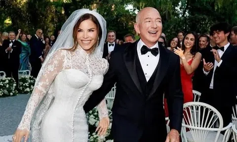 Hình ảnh hiếm hoi tại hôn lễ của tỷ phú Jeff Bezos