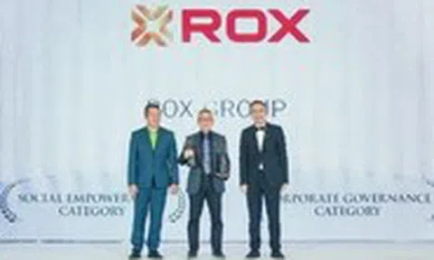Cú đúp giải thưởng AREA 2025 - Dấu ấn đổi mới của ROX Group