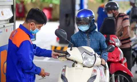 Lý do biết trước ngày mai giá xăng giảm