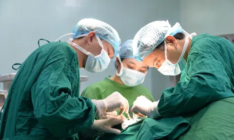 Cảnh báo biến chứng từ một ca tiểu phẫu tưởng đơn giản