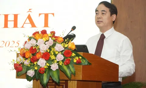 Lãnh đạo các sở ngành và UBND tỉnh Khánh Hòa bao gồm những ai?