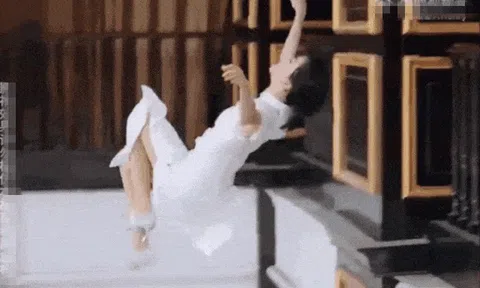 5 bộ phim bị gỡ bỏ ngay lập tức