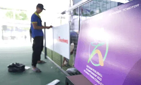 Gấp rút chuẩn bị cho ngày khai mạc Giải Vô địch Pickleball Việt Nam 2025 – Cúp Hyundai Thành Công