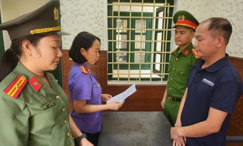 Trưởng văn phòng tạp chí lừa 1,2 tỷ đồng để 'chạy' cấp phép mỏ đất