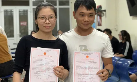 Ninh Bình mới: Nhiều cặp đôi chọn ngày 'hợp nhất' để kết duyên