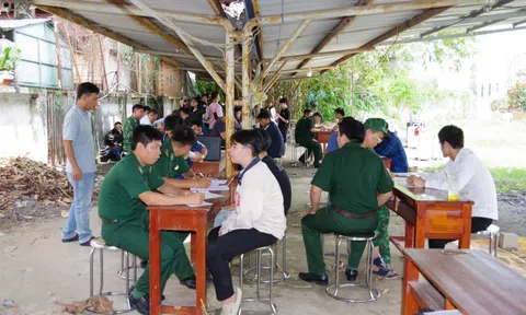 Tây Ninh tiếp nhận 38 công dân từ Campuchia về nước