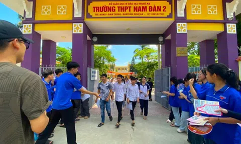 Hiệu trưởng lên tiếng vụ 2,5 điểm ba môn đã trúng tuyển lớp 10