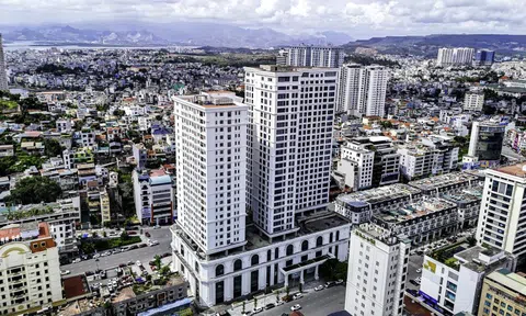 Hàng trăm hộ dân ‘mắc kẹt’ ở chung cư Times Garden Hạ Long